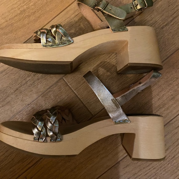 Swedish Hasbeens Metallic told tones platform clog sandals gently preowned - Picture 5 of 6